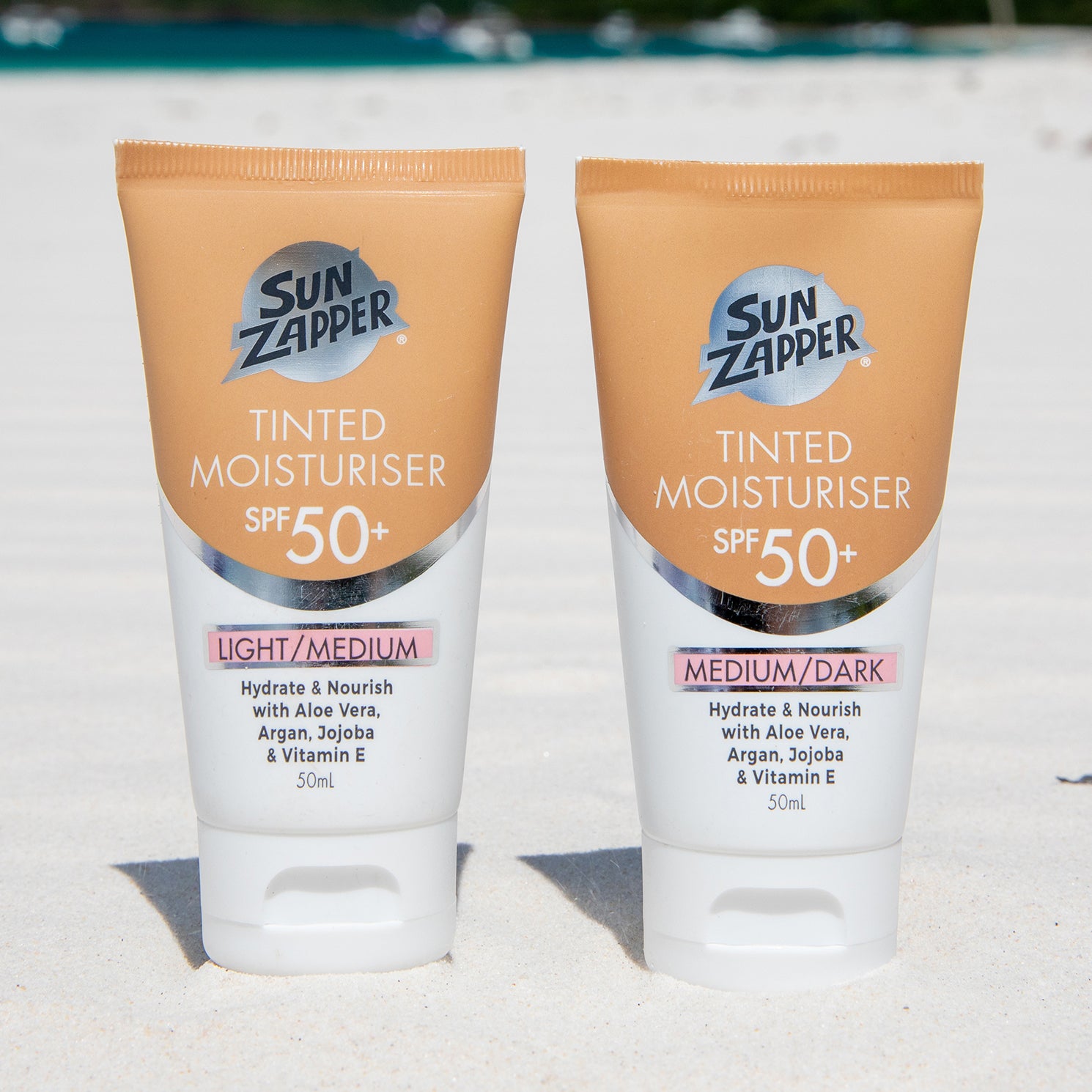 Tinted moisturiser cream SPF 50+ Medium / Dark 